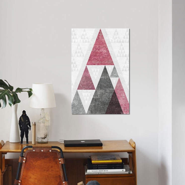 «Mod Triangles, Soft Pink III» par Michael Mullan, impression sur toile tendue, H 18 po x l 12 po x P 1,5 po, Toile tendue