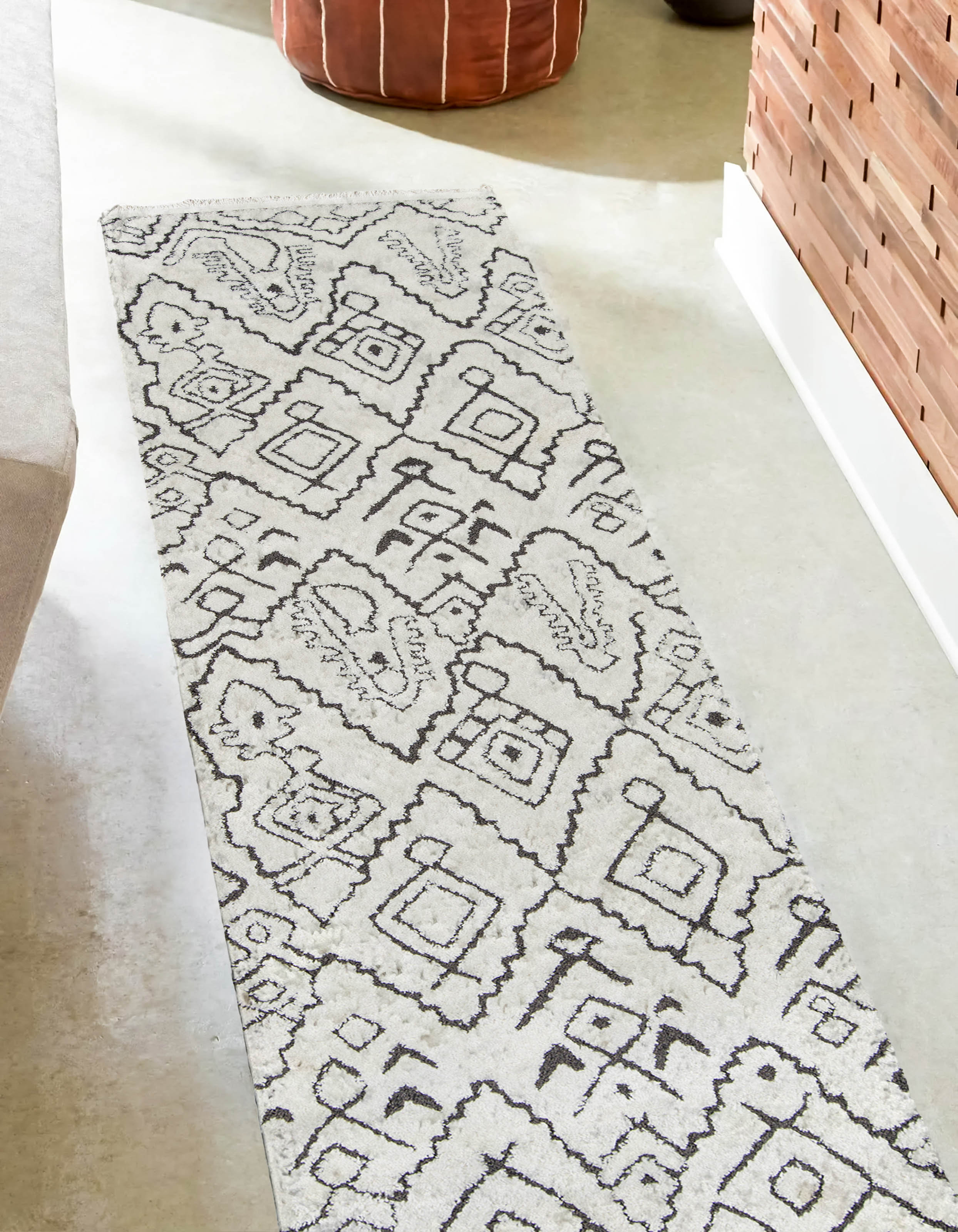 Ebern Designs Aurelia Ivory Rug | Wayfair