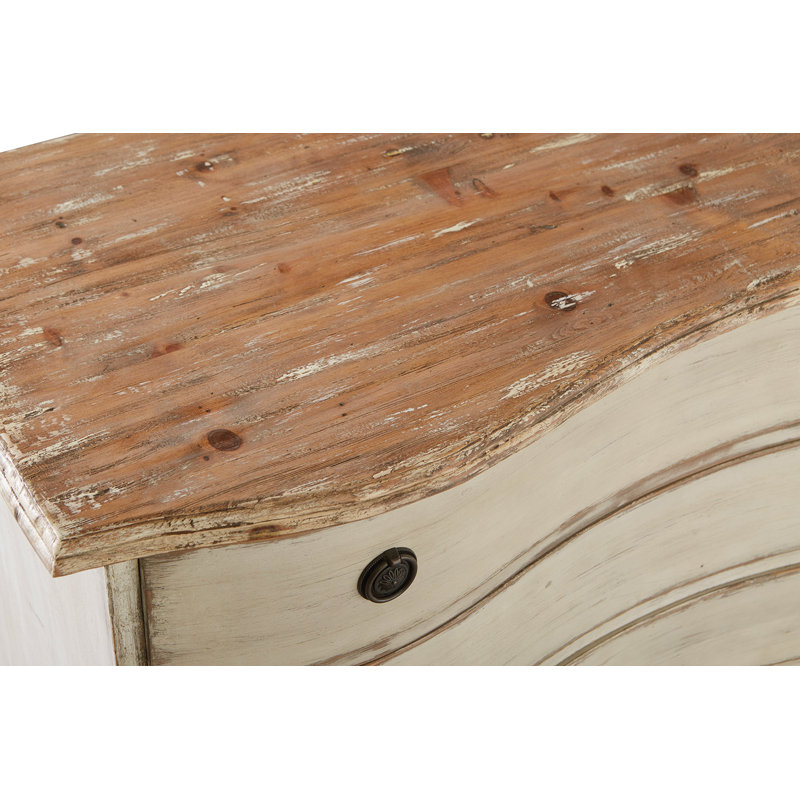 Wilts 4 - Drawer Solid Wood Dresser