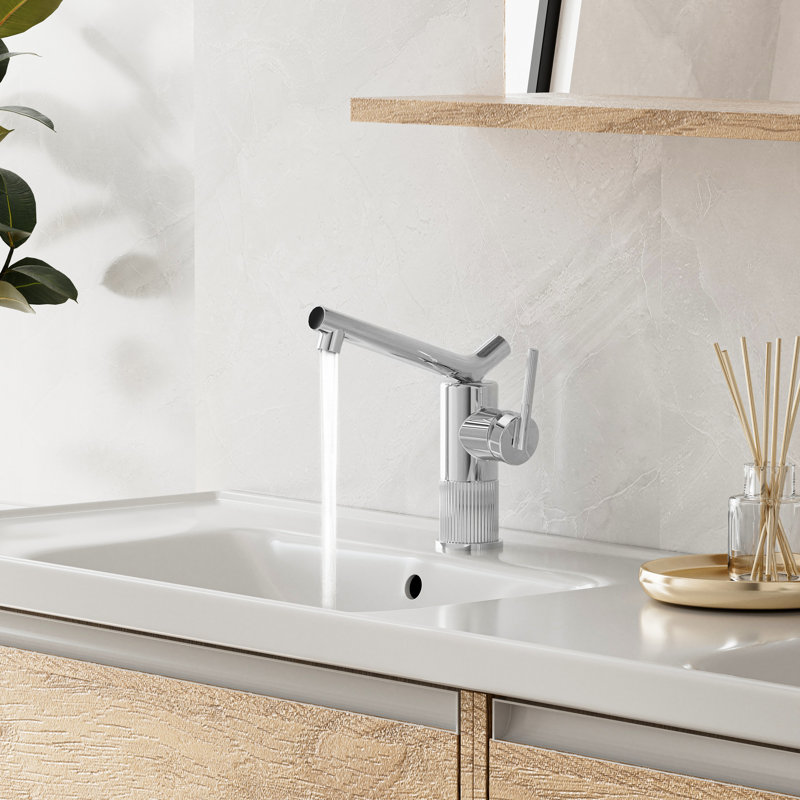Robinet de lavabo pour salle de bain à poignée simple 8 po H, Chrome