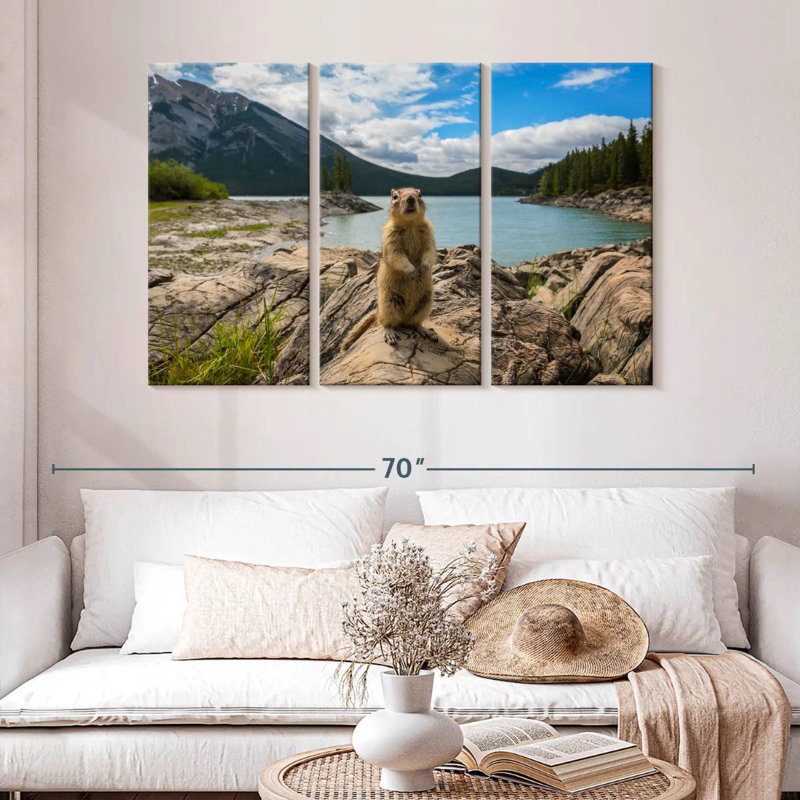 Brampt Adorable Chipmunk, 32" H x 50" W