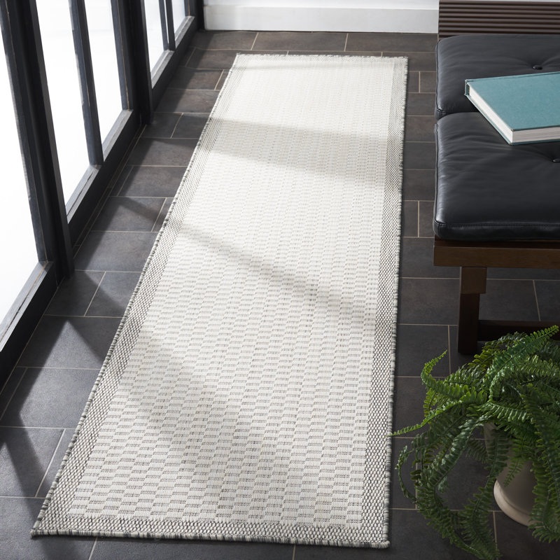 Tapis géométrique Kayonda Performance Performance, Tapis de couloir 2 pi x 8 pi
