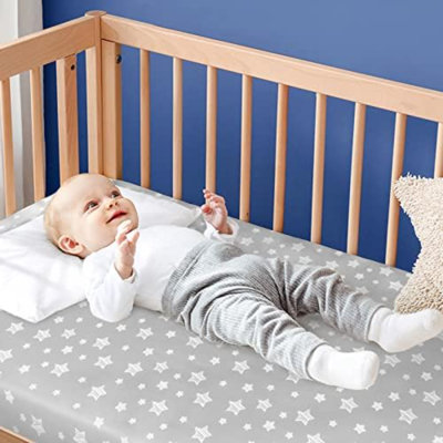 Ensemble de draps pour lit de bébé pour garçons ou filles, drap-housse pour matelas de lit de bébé et de tout-petit de taille standard, ensemble de draps pour bébé doux et respirant, blanc