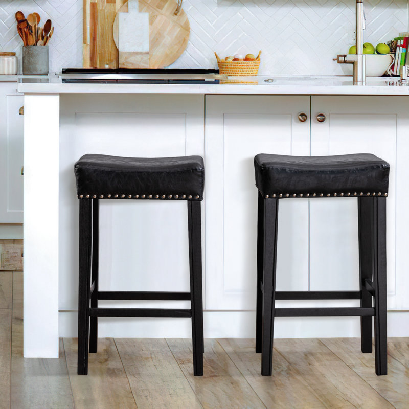 Tabouret Adwick, Similicuir noir / structure noire, Tabouret de bar (siège d'une hauteur de 29 po)