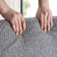 Chaise d'appoint moderne avec accoudoirs souples de 23,8 po de largeur et pieds en bois massif (ensemble de 4)-960627109
