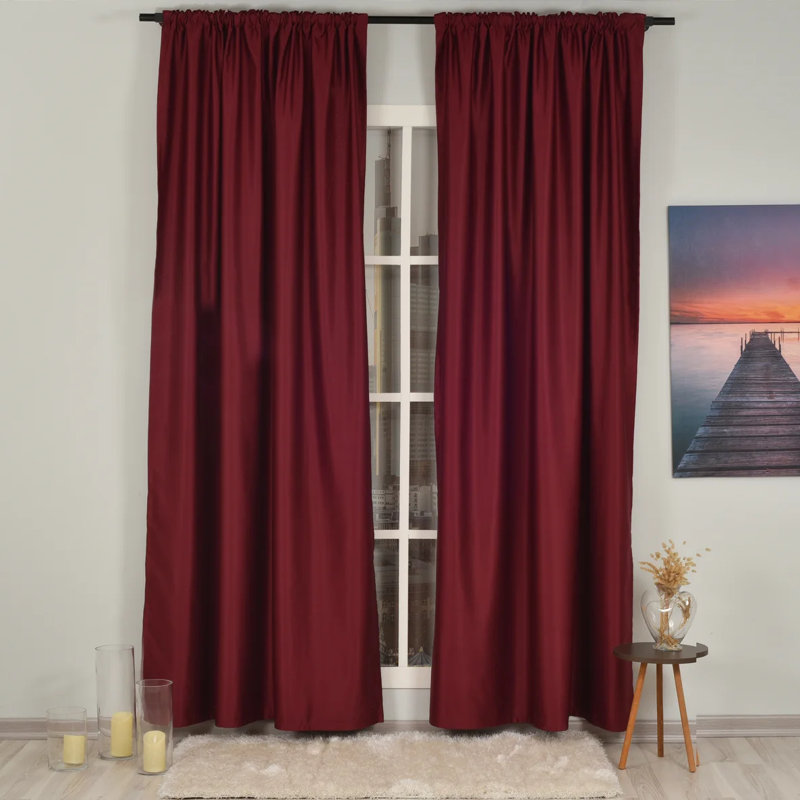 Panneaux de rideaux obscurcissants en satin de couleur unie, L 52 po x L 120 po, Bourgogne
