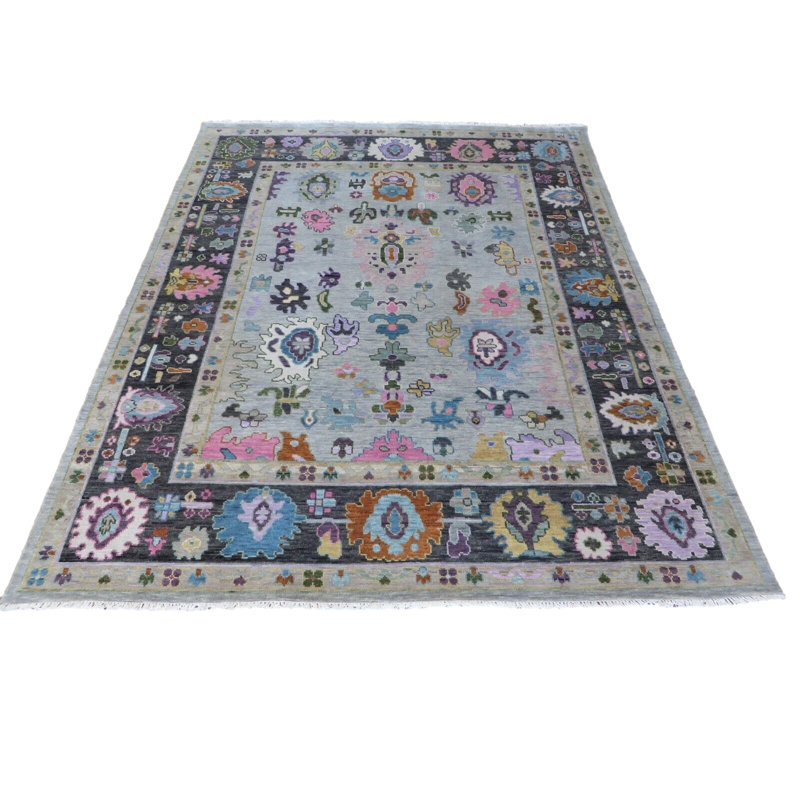 Tapis unique gris de 7 pi 11 po x 9 pi 10 po