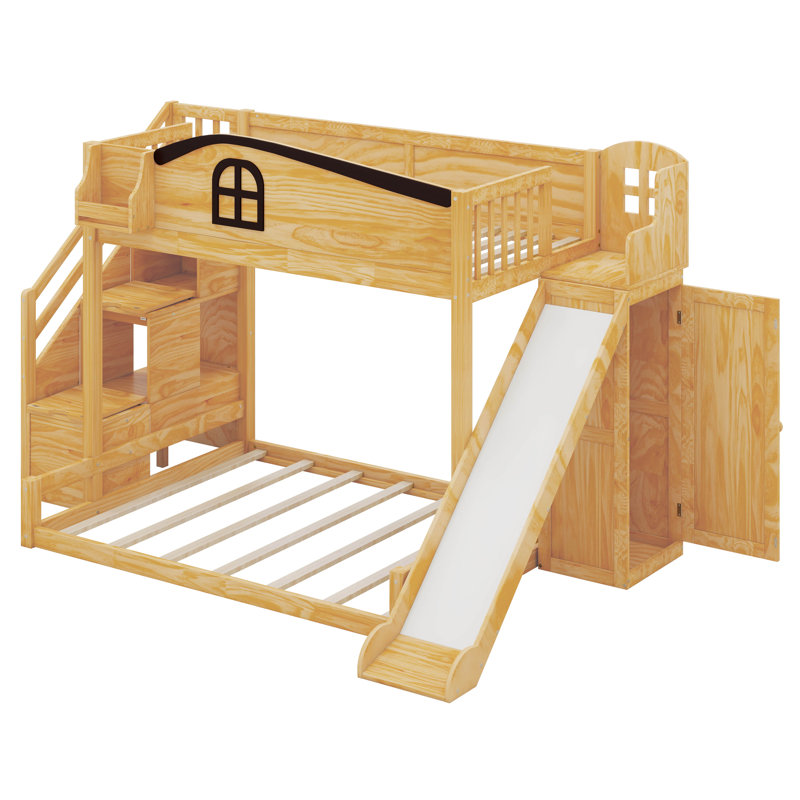 Lit simple superposé au dessus d'un lit double avec glissade et escalier, tablette de rangement et garde-robe, lit superposé en bois avec garde-corps