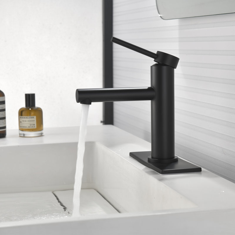 Single-Hole Single-Handle Bathroom Faucet With Drain Assembly