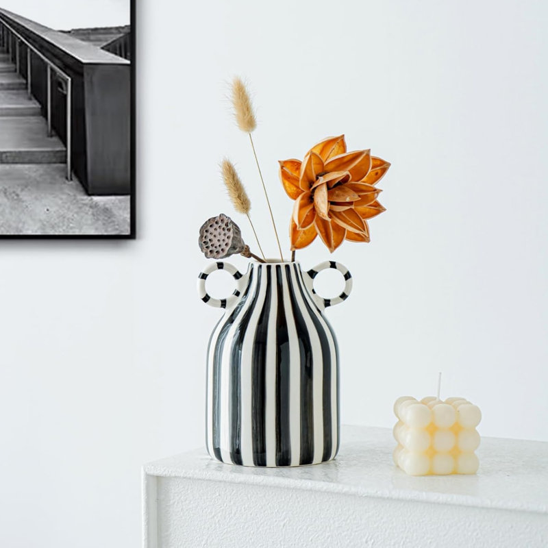 Petits vases à rayures Mid-Century, Noir / blanc