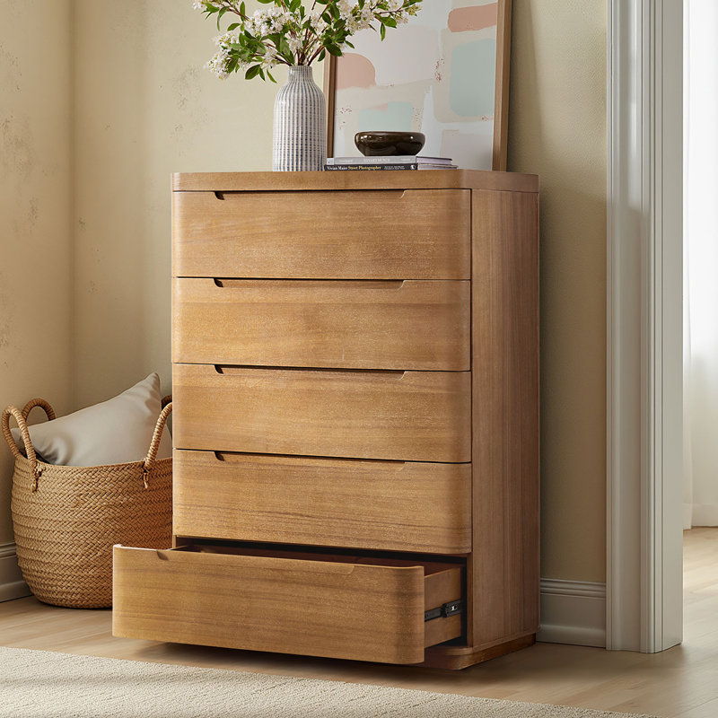 Commode en bois de chêne moderne à 5 tiroirs l 36 po Waynesville avec plateau à bijoux amovible et courbes lisses 