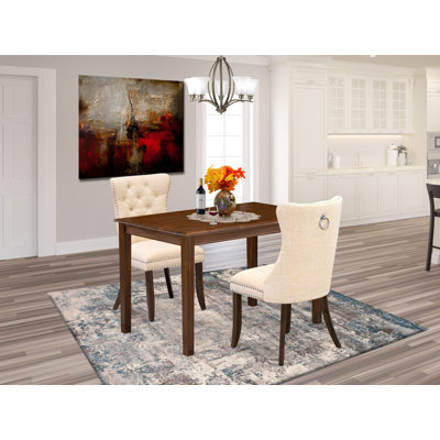 L'ensemble de mobilier de salle à manger 3 pièces comprend une table rectangulaire en bois massif et 2 chaises rembourrées en tissu de polyester, noyer antique
