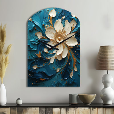 Majestic Motion Teal Spiral II - Grande horloge murale bleue en forme d'arche - Forme unique