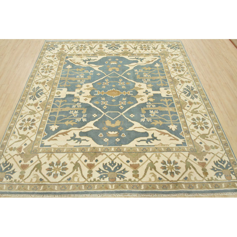 Tapis unique bleu de 7 pi 11 po