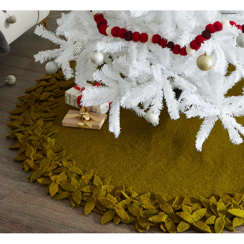 Overlapping Flowers Christmas Tree Skirt, Chartreuse, 64" W