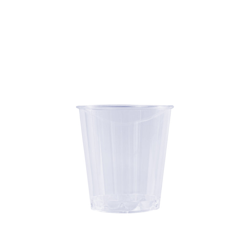 Tasse en plastique pour toute une journée