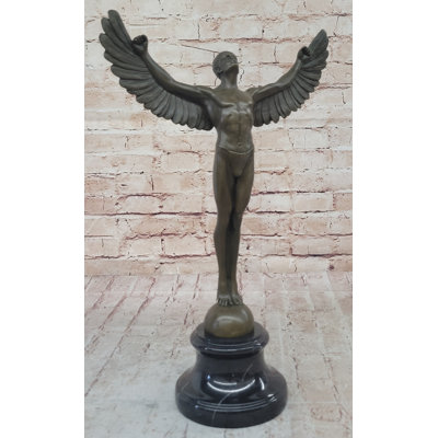 Figurines et sculptures