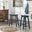 Tabouret en bois massif Whitworth-409380180-409380182