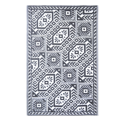 Outdoor Carpet Diamond B/W S