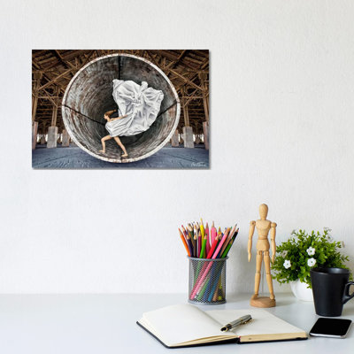 « Time Traveler » par Ben Heine-reproduction de photo