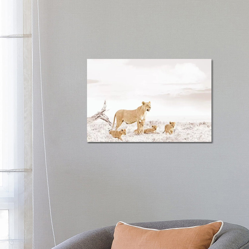 White Lioness & Cub by Klaus Tiedge - Wrapped Canvas Print, 66.04 cm H x 45.72 cm W x 3.175 cm D