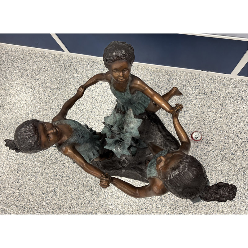 Sculpture Cercle de rêves en bronze coulé