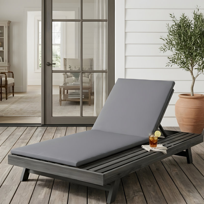 Ensemble de chaise longue avec structure ouverte en bois de sauterelle laqué noir avec coussins imperméables, Noir