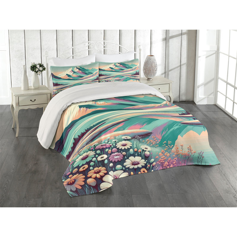 Polyester Abstract Coverlet, King Coverlet + 2 Standard Shams