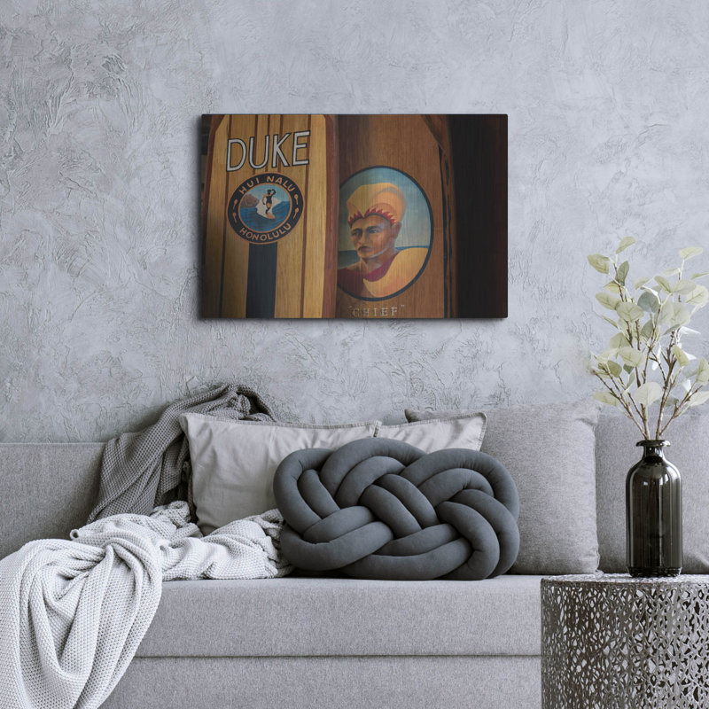 «Surf Hawaii» par Dennis Frates, H 24 po x l 36 po