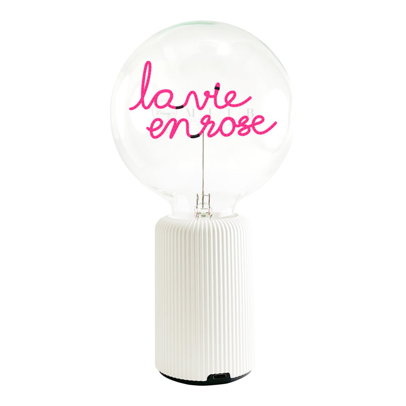 Ampoule LA VIE EN ROSE rouge avec base Lampe de table PORTABLE Pop Nomad, Blanc, H 19 po x l 4,92 po x P 13 po