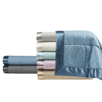 Très grande couverture en duvet synthétique Cambria