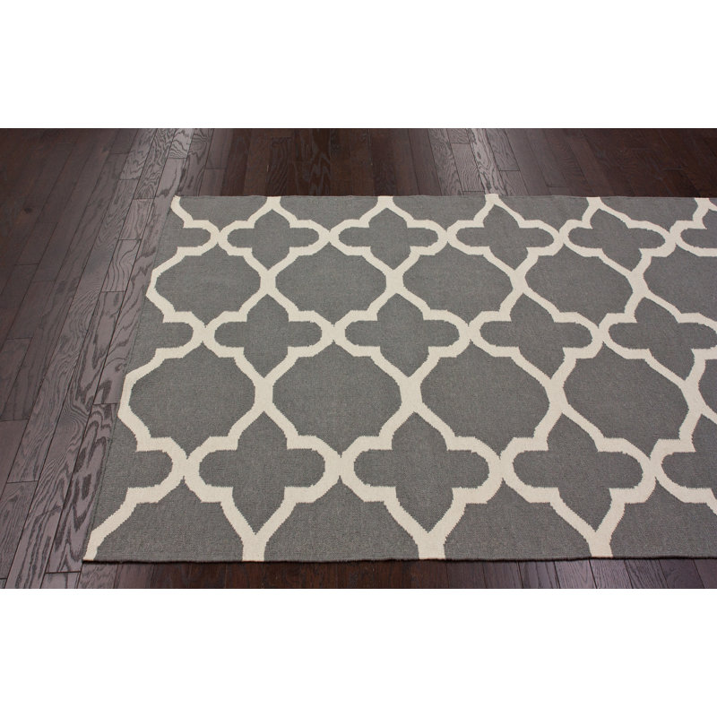 Manglo Geometric Indoor Rug, 5' x 8'
