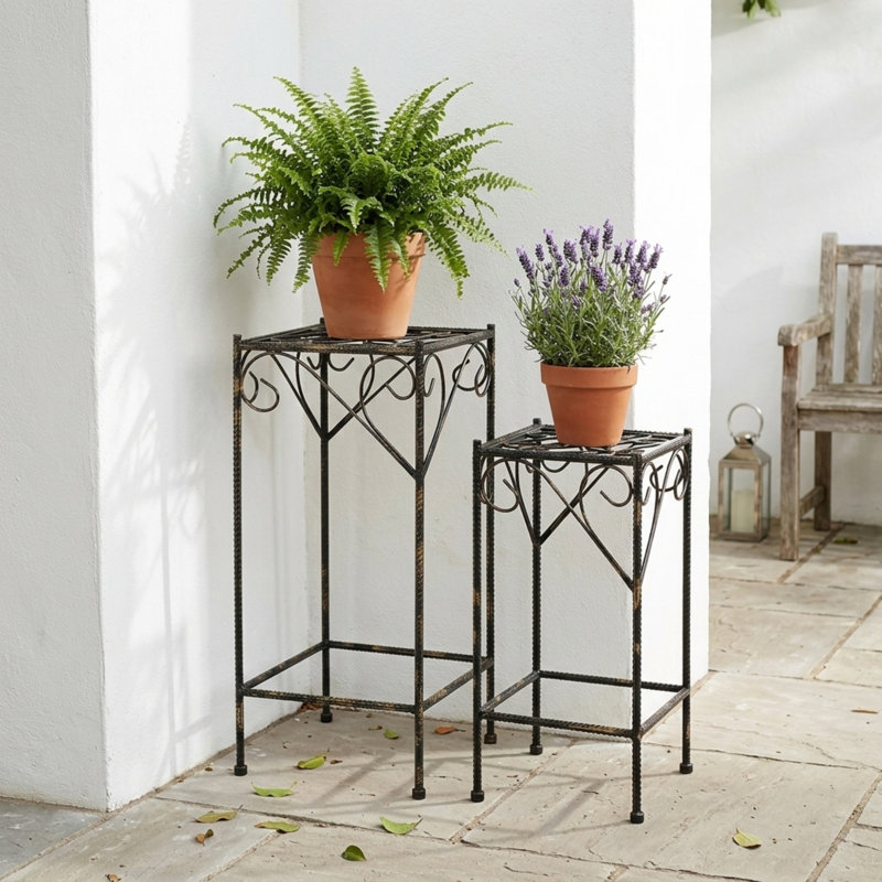 Support pour plante carré en métal noir / doré 21,06 po, 26,18 po Celtic Clover