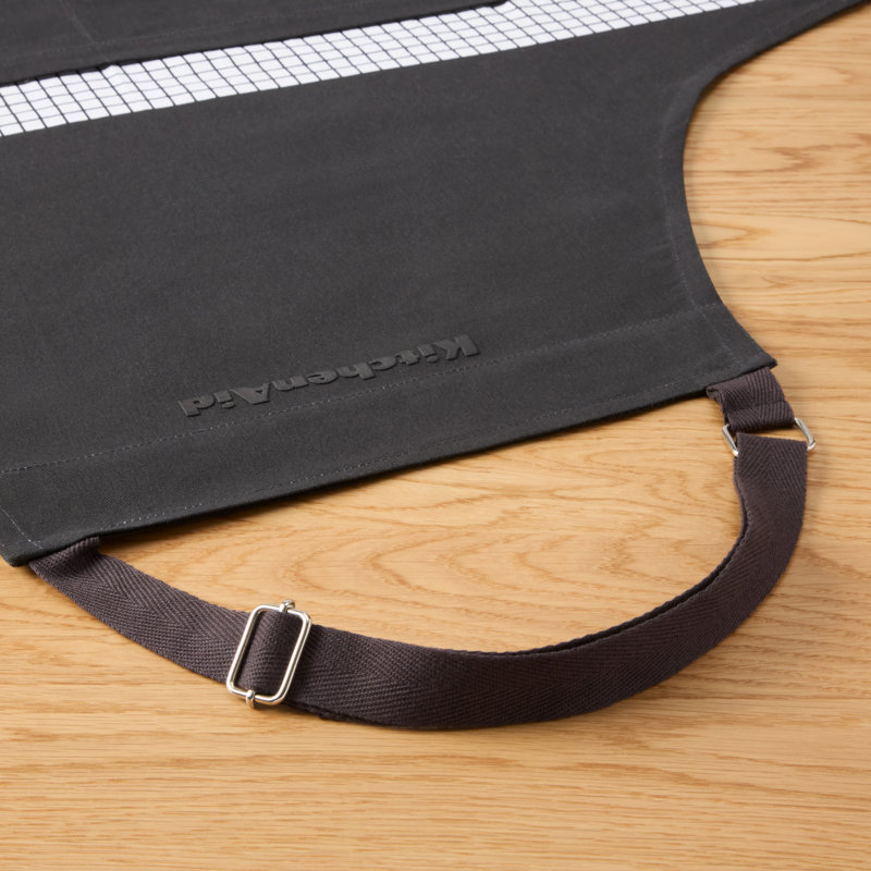 Grand tablier pour cuisinier Gridline de la série Gourmet de Kitchenaid, Noir mat, Adulte
