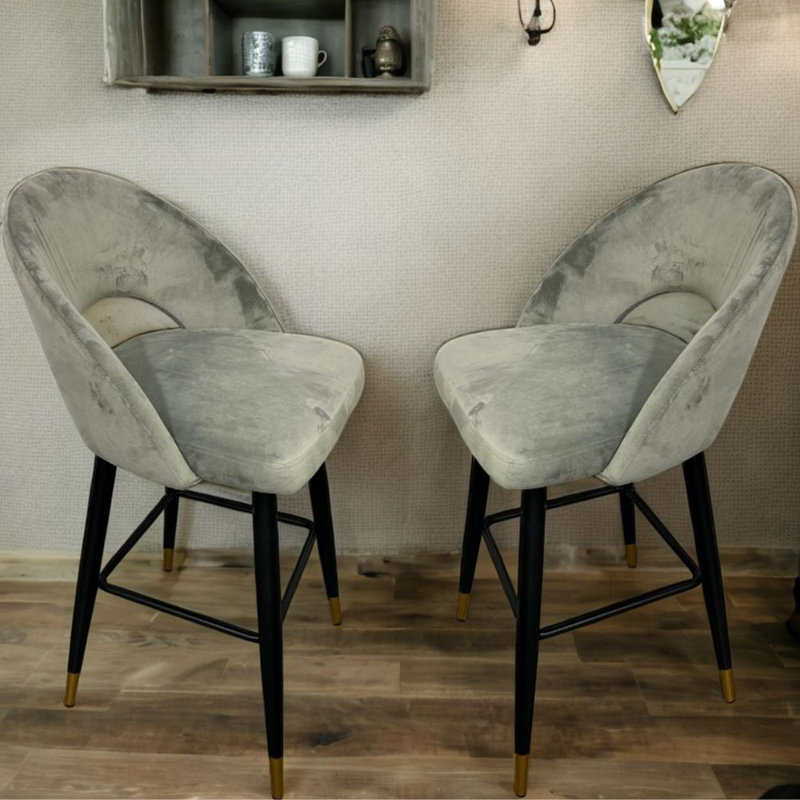 Tabouret en velours, Gris