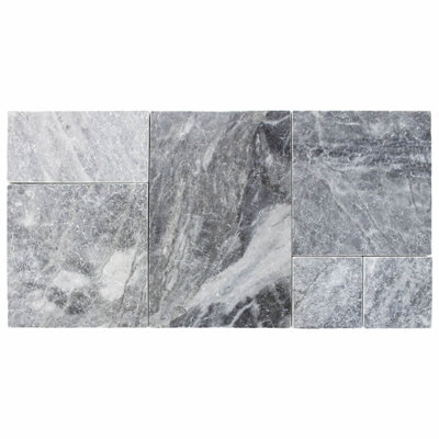 Pavé en marbre foncé gris foncé à motif français 3 cm (tailles mixtes)