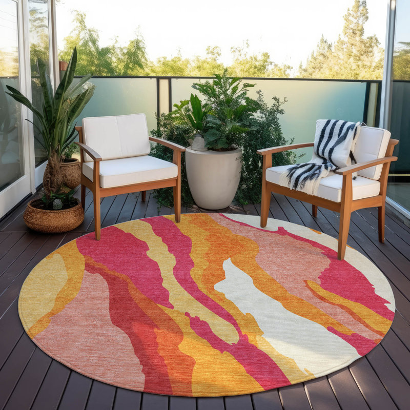 Tapis intérieur / extérieur rose Petala , 8 pi x 8 pi