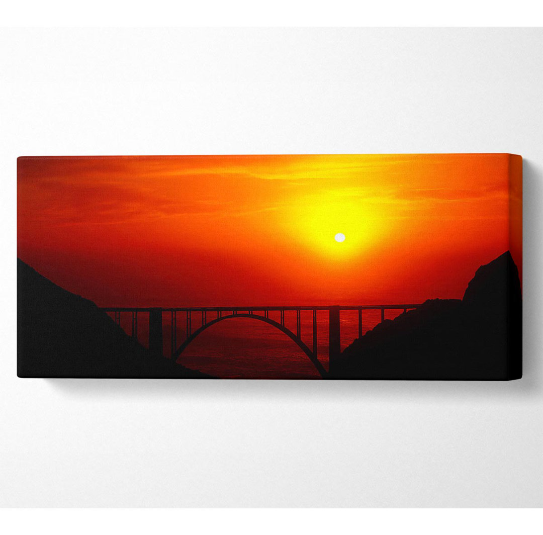 Brücke bei Sonnenuntergang Panoramaleinwand