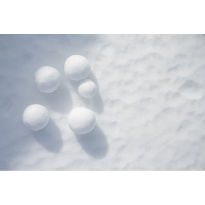 Snowballs by Malerapaso