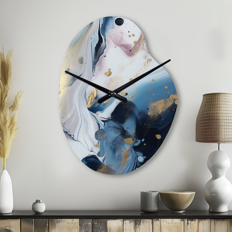 Horloge murale en métal bleu et blanc à énigmatique II - impression asymétrique bleue, Petit