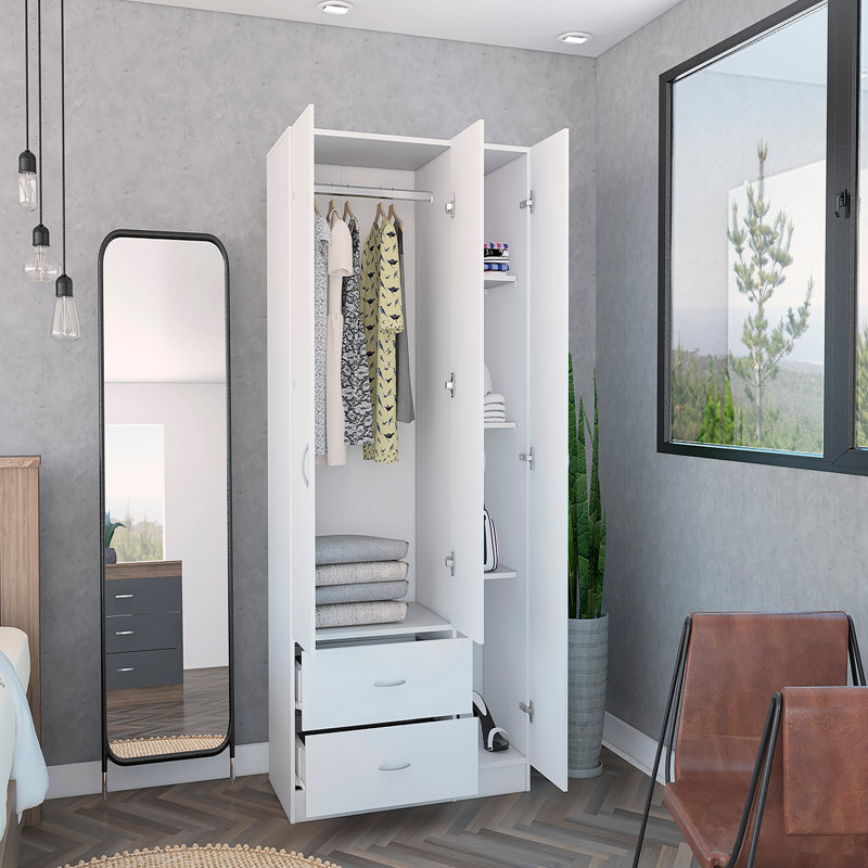 Armoire à trois portes, Blanc