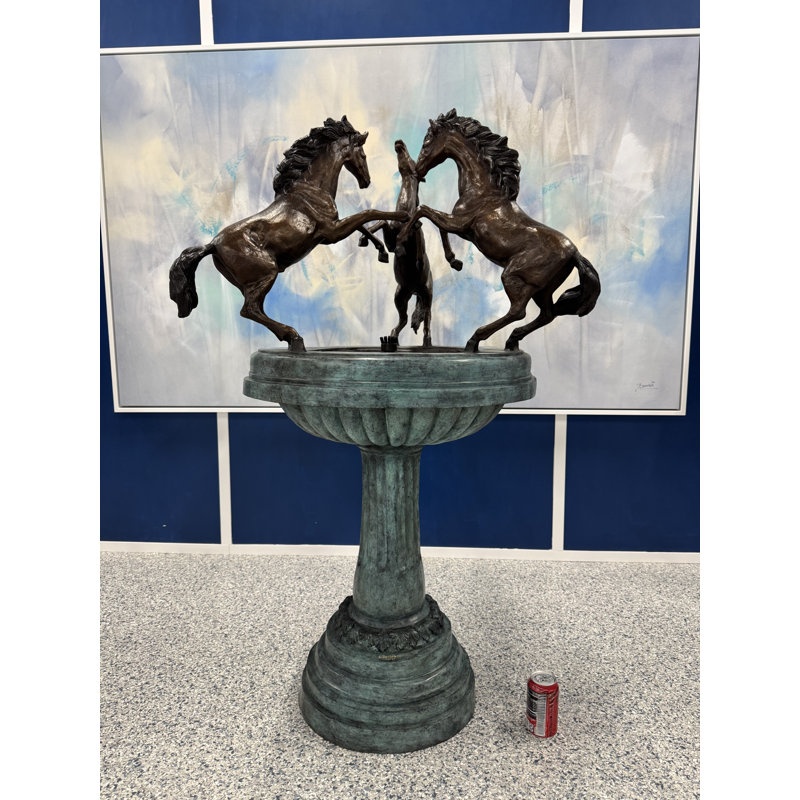 Sculpture Council of Stallions en bronze coulé