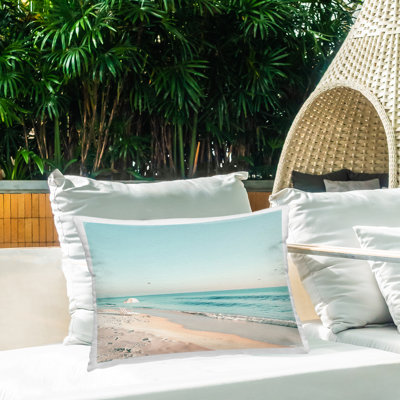 Coussin Sunlit Shoreline Horizon