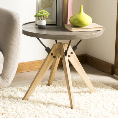 Outdoor Witney Concrete Side Table