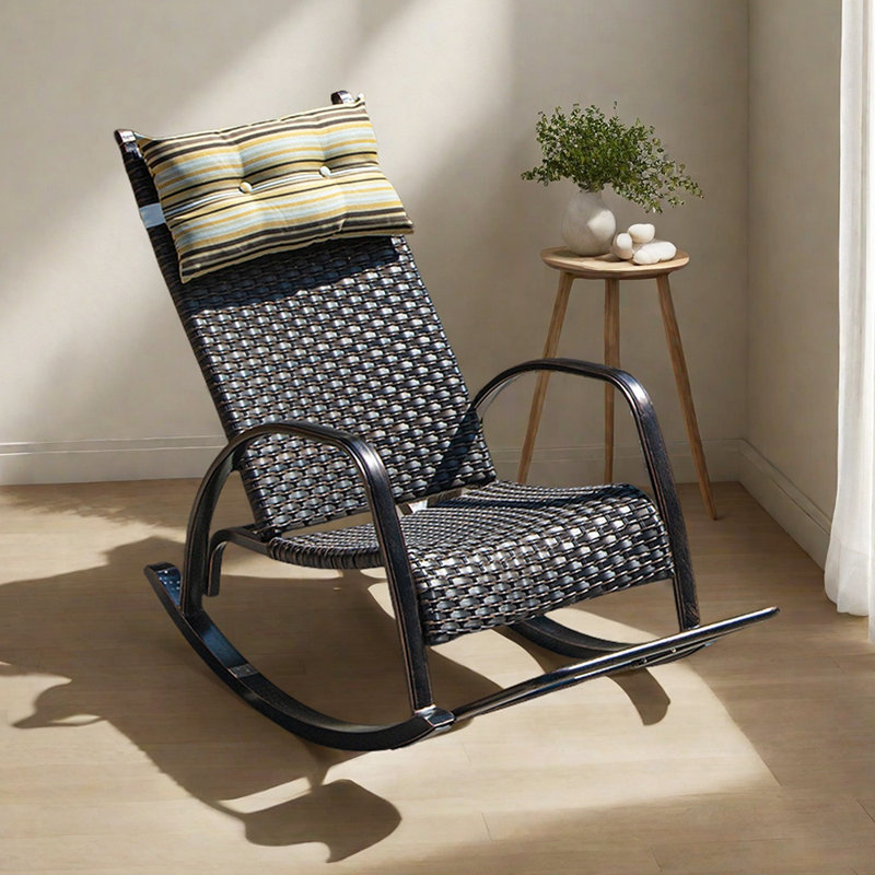 Chaise berçante de balcon avec repose-pieds