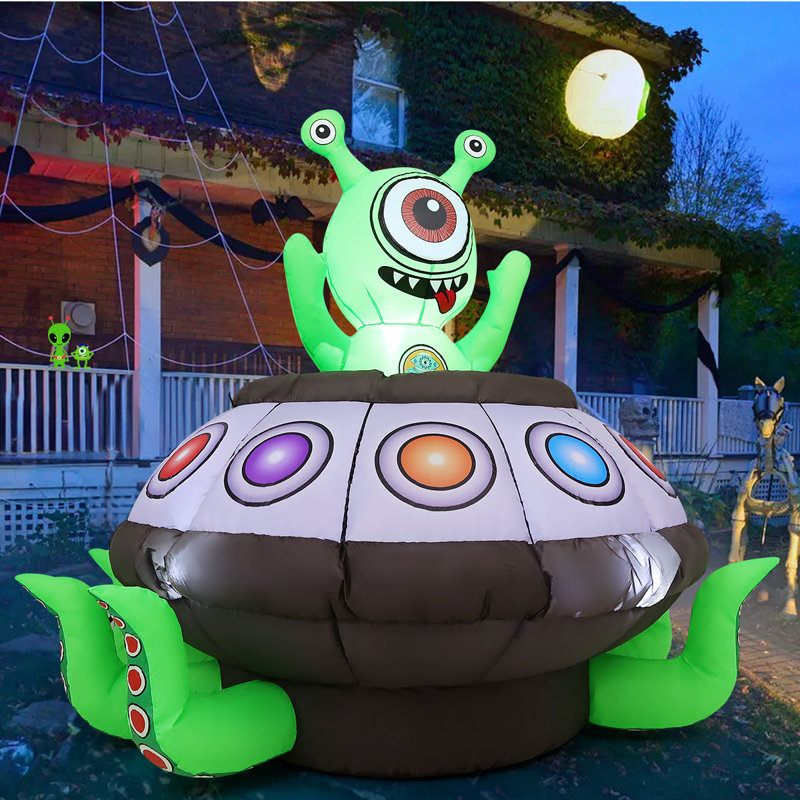 Vaisseau spatial extraterrestre animé de 5 pi avec lumières DEL intégrées