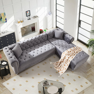 Joannette 112.6'' Wide Traditional Tufted Sectional Sofa Chaise with Nail Trim & 2 Pillows