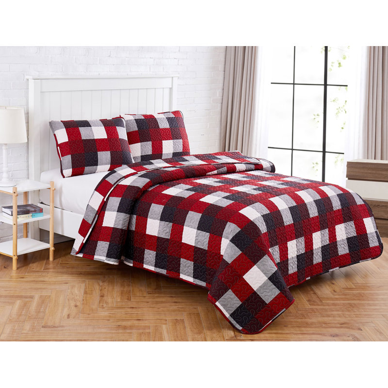 Witcomb Polyester Plaid Quilt, Full Quilt + 2 Shams