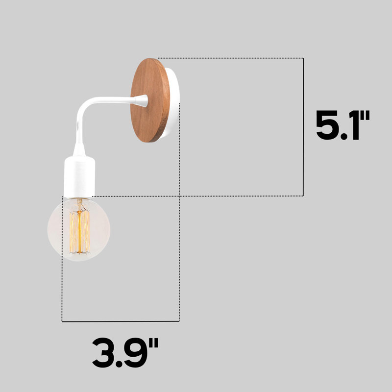 Loreeta Armed Sconce