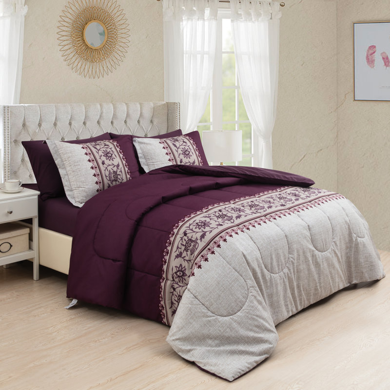 Ensemble d'édredon en duvet d'oie douce dans un sac 7 pièces avec ensemble de draps 4 pièces Marina, Double